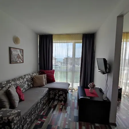 Appartement прекрасен с изглед към морето сарафово 2 *